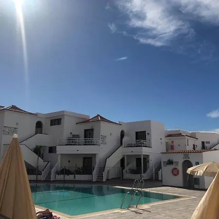 Cozy Pool View Los Cristianos (Tenerife)